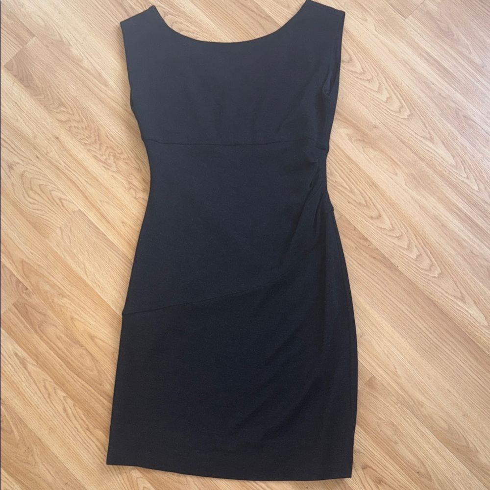 Diane Von Furstenberg Black Cocktail Heathered Wool Sleeveless Dress Size 12 LBD